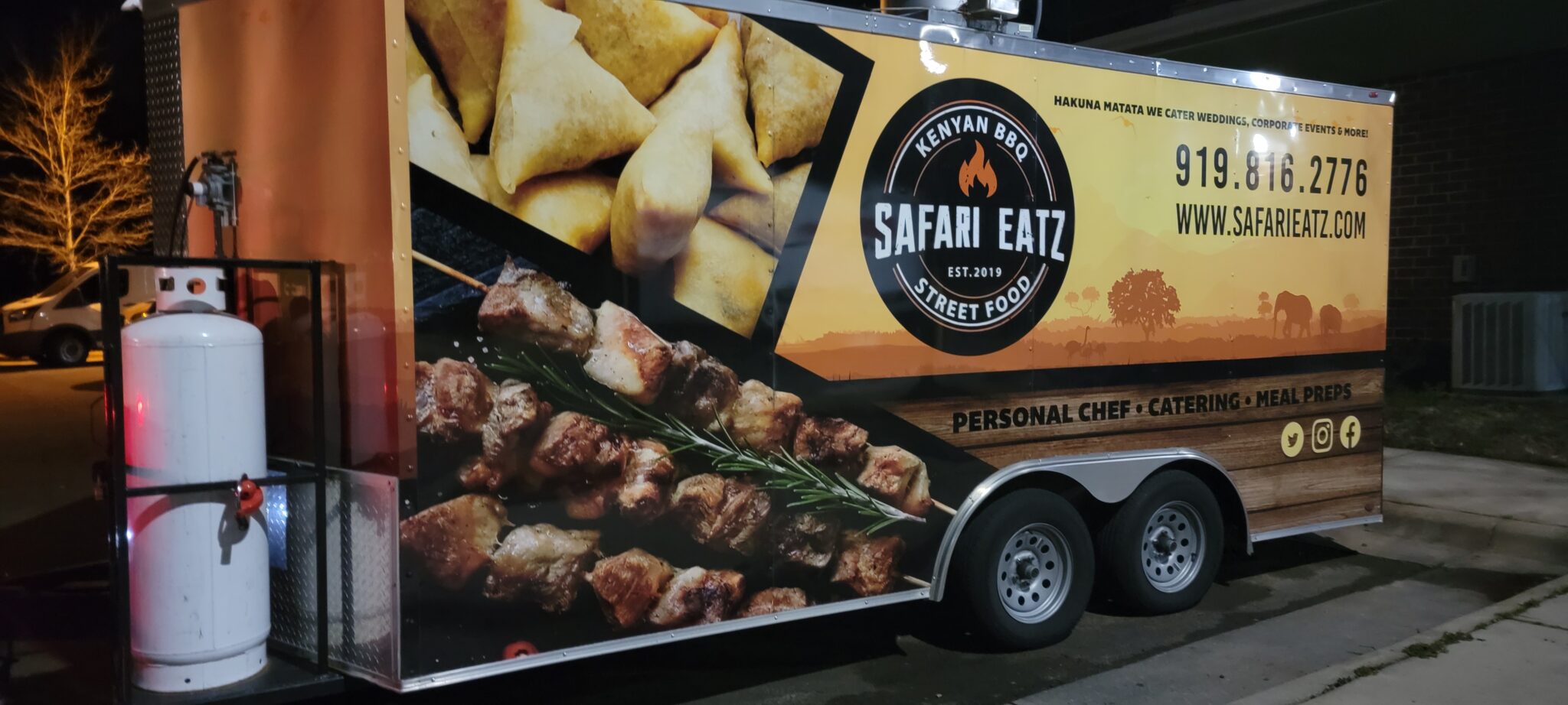 safari eatz food truck